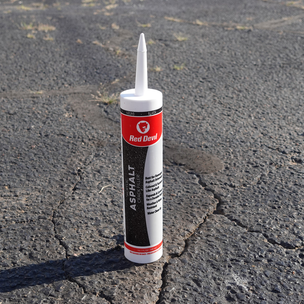 Red Devil Asphalt Crack Filler -Repair Cracks in Driveways, Games Courts & More