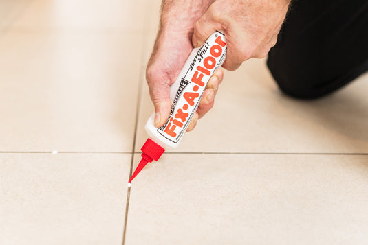 Pack of 4 - Fix-A-Floor Squeezy All-In-One Repair Adhesive for Loose, Hollow and Creaky Tiles, Wood, LVT, LVP and Laminate Flooring