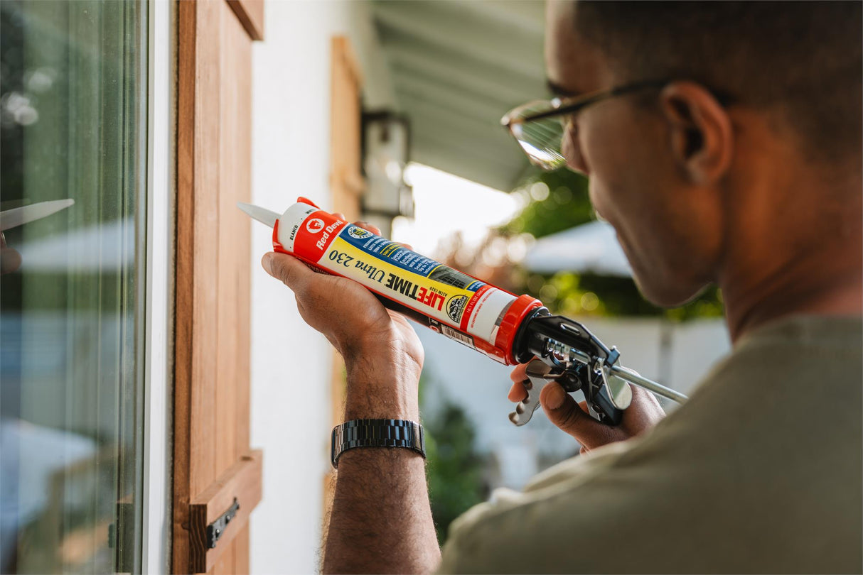 Red Devil Lifetime® Ultra 230 10.1 FL. OZ. Cartridge Clear