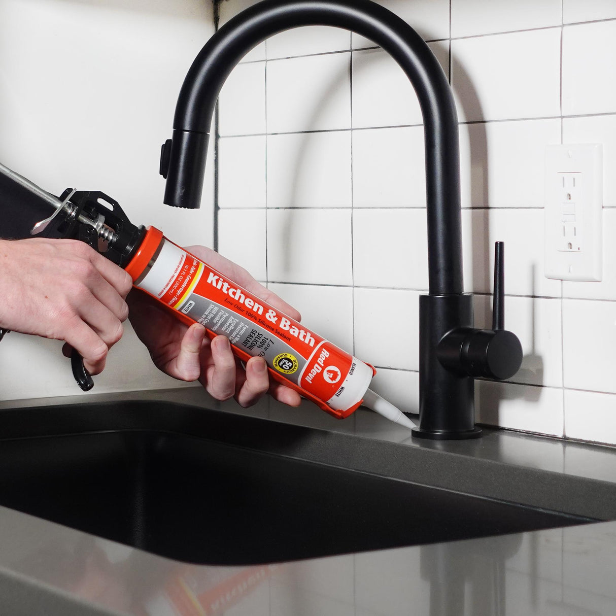 Red Devil Kitchen & Bath Low-Odor Silicone Sealant 10.1 FL. OZ. Cartridge White