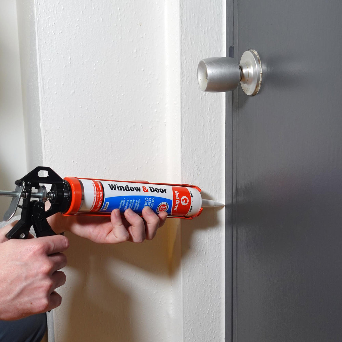 Red Devil Window & Door Siliconised Acrylic Caulk 10.1 FL. OZ. Cartridge White